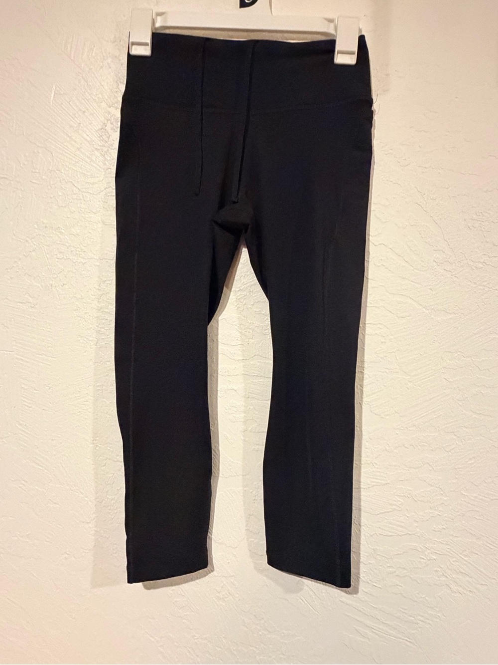 Nike - Black Performance capri Leggings